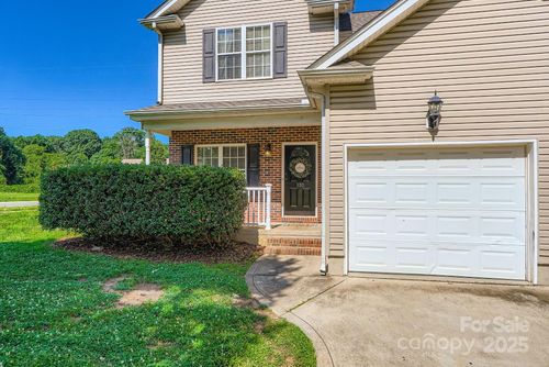 130 Ridge Bluff Rd, Mooresville, NC, 28115-2496 | Card Image