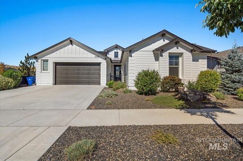 5680 W Hopwood St, Eagle, ID, 83714-1838 | Card Image