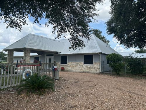 7618 Meiners Rd, Ledbetter, TX, 78946-2209 | Card Image