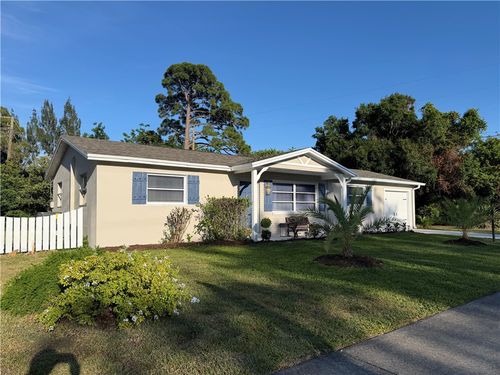 310 20th Ave Sw, Vero Beach, FL, 32962-3427 | Card Image