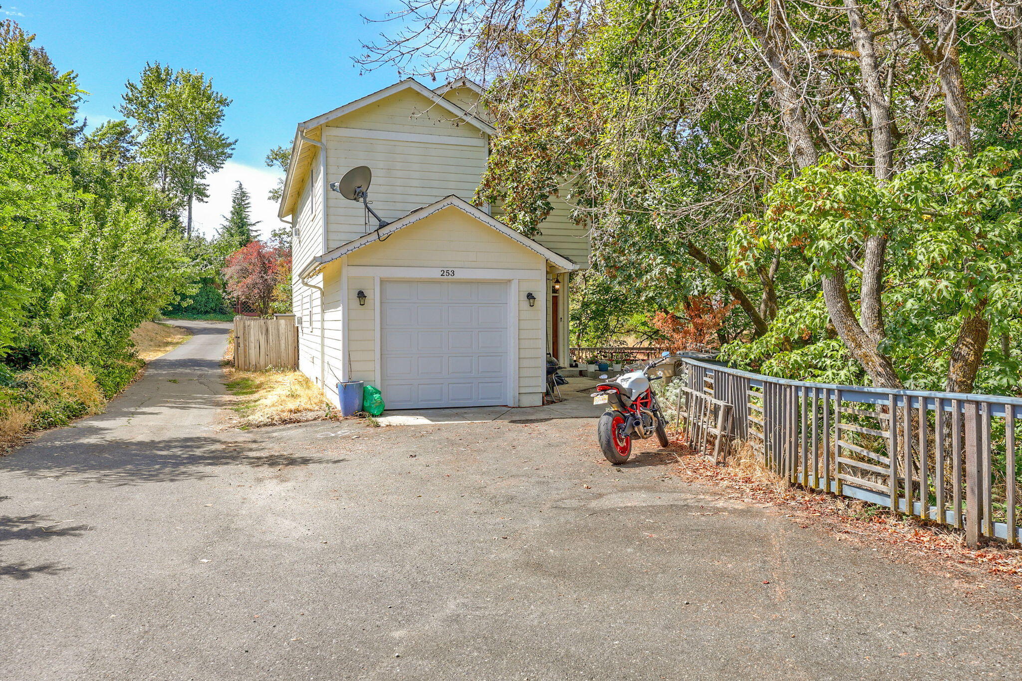 Central Ave, Grants Pass, OR 97526