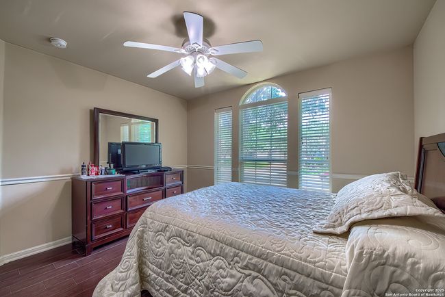 1009 Oak Rdg, House other with 4 bedrooms, 3 bathrooms and null parking in Schertz TX | Image 22