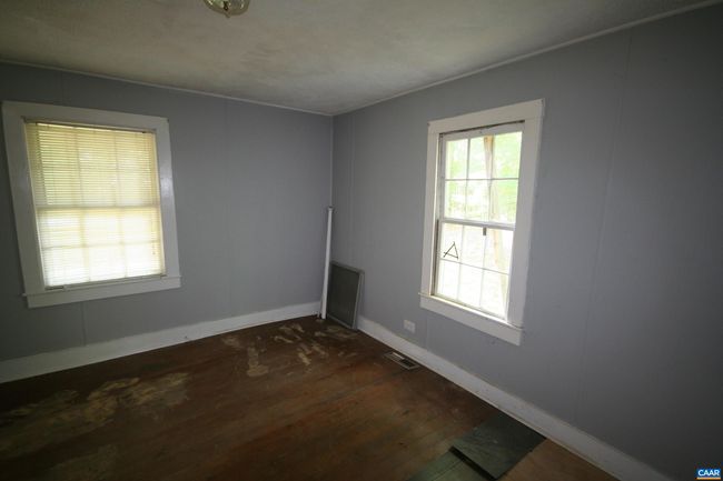 1367 S Constitution Rte, House other with 4 bedrooms, 1 bathrooms and null parking in DILLWYN VA | Image 56