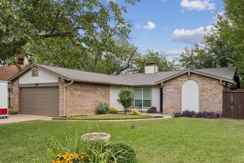 317 Wildfire Drive, Lewisville, TX, 75067 | Card Image