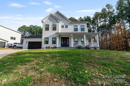 122 Rutan Ct, Mooresville, NC, 28117-8497 | Card Image