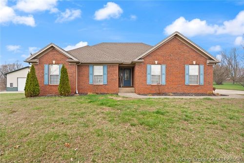 6930 Geswein Rd, Lanesville, IN, 47136-9516 | Card Image