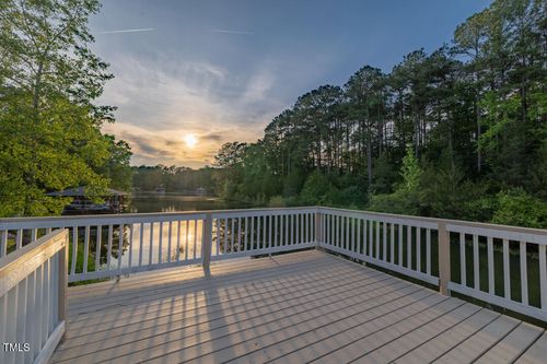 114 Sunset Cir, Henrico, NC, 27842-9432 | Card Image