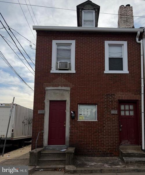 1622 Womrath St, Philadelphia, PA, 19124-4617 | Card Image