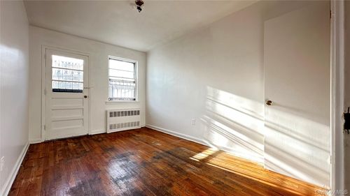 5006 65th Pl, Woodside, NY, 11377-5817 | Card Image