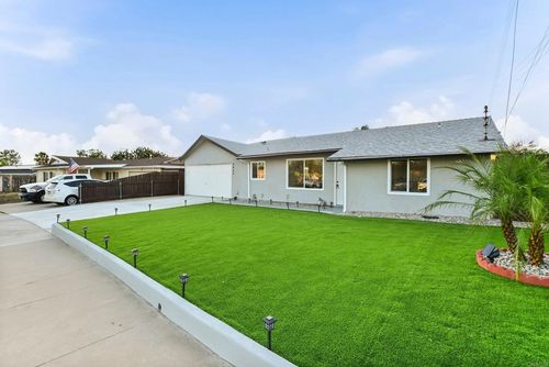 9422 Pike Rd, Santee, CA, 92071-2518 | Card Image