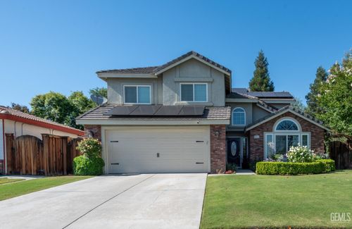 9204 Buckingham Way, Bakersfield, CA, 93312-4062 | Card Image