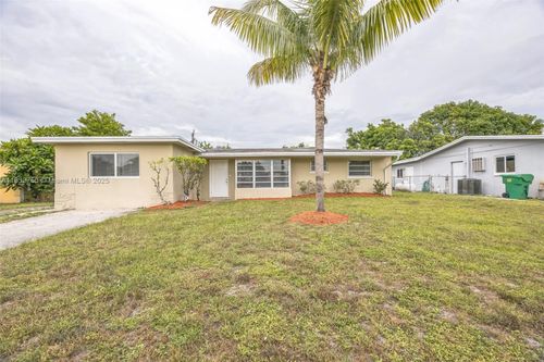 4931 Nw 13th St, Lauderhill, FL, 33313-6535 | Card Image