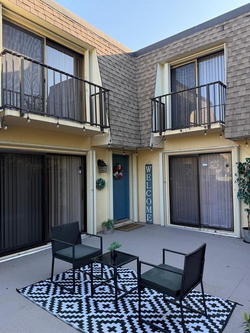 27a-2949 Sw 22nd Cir, Delray Beach, FL, 33445-7887 | Card Image