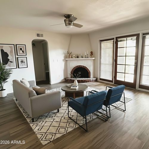 103-7300 N Dreamy Draw Dr, Phoenix, AZ, 85020-5243 | Card Image