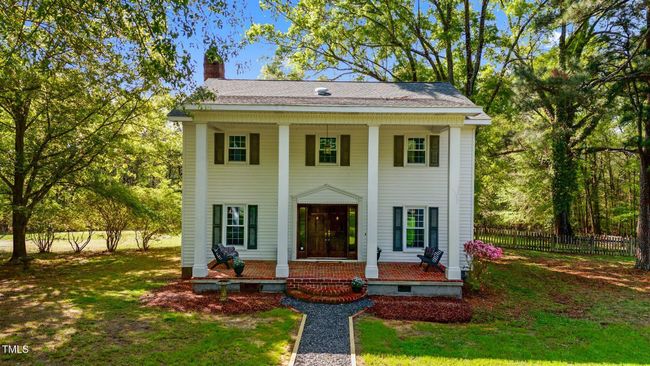 Front view | Image 6