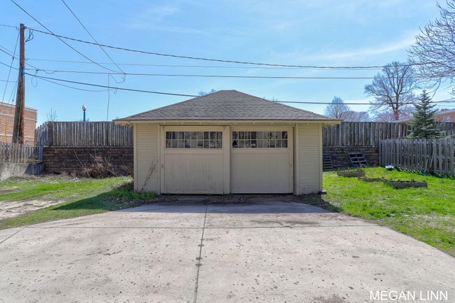 186 W 12 Th St, House other with 6 bedrooms, 3 bathrooms and null parking in Holland MI | Image 10