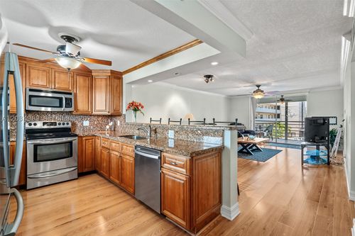 308-325 Se 11th Ter, Dania Beach, FL, 33004-5245 | Card Image