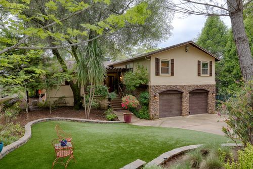 23563 Saint Andrews Ct, Auburn, CA, 95602-8166 | Card Image