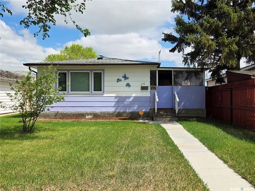 375 Montreal St, Regina, SK, S4R1L2 | Card Image