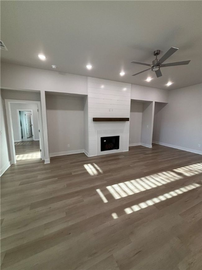 3812 Sw Pinecrest Dr, House other with 4 bedrooms, 3 bathrooms and null parking in Bentonville AR | Image 5