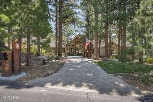 1690 Green Ash Rd, Reno, NV, 89511-2700 | Card Image