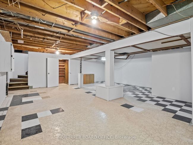 7361 Merritt Ave, House other with 3 bedrooms, 2 bathrooms and 3 parking in Niagara Falls ON | Image 31