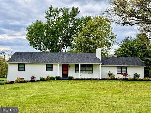 902 Route 113, SELLERSVILLE, PA, 18960-2962 | Card Image