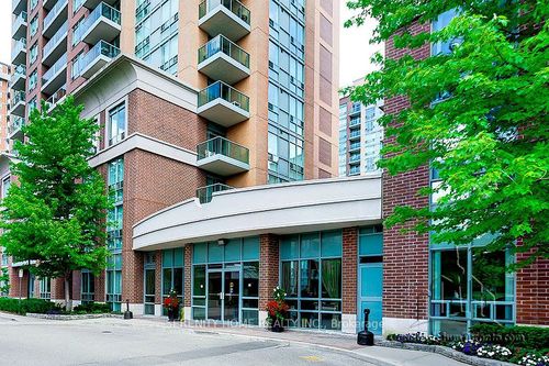103-11 Michael Power Pl, Etobicoke, ON, M9A5G3 | Card Image