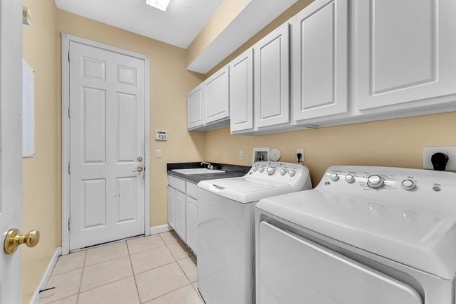 755 Sw River Bend Cir, House other with 4 bedrooms, 3 bathrooms and null parking in Stuart FL | Image 28
