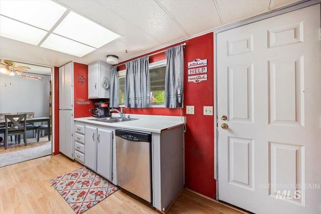 428 N 1 St St E, House other with 3 bedrooms, 2 bathrooms and null parking in Paul ID | Image 10