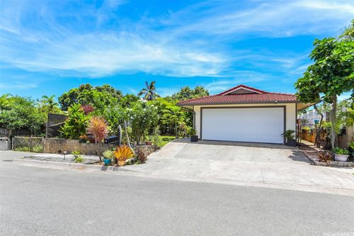 1724 Akaakoa St, Kailua, HI, 96734-4205 | Card Image