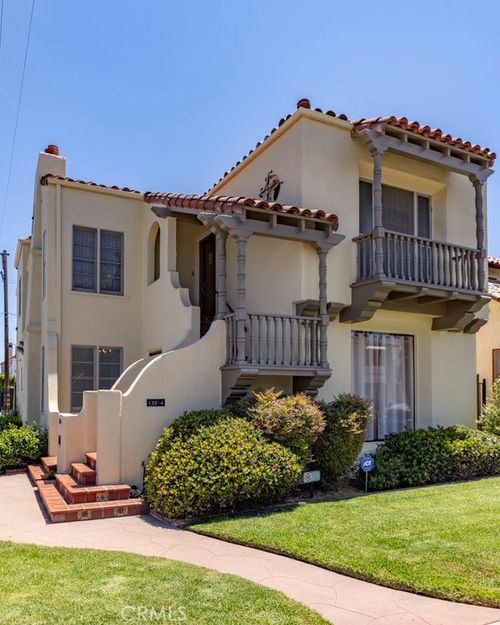 132 Saint Joseph Ave, Long Beach, CA, 90803-3156 | Card Image