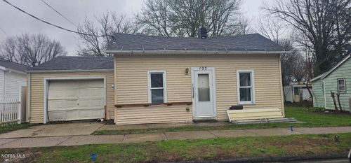 103 W Cherry Street, Liberty Center, OH, 43532 | Card Image
