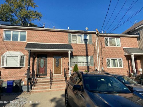 73 Beach St, Staten Island, NY, 10304-2701 | Card Image