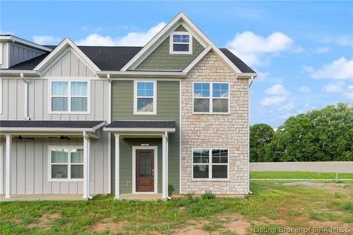 109 Nighthawk Pl, New Albany, IN, 47150-1403 | Card Image