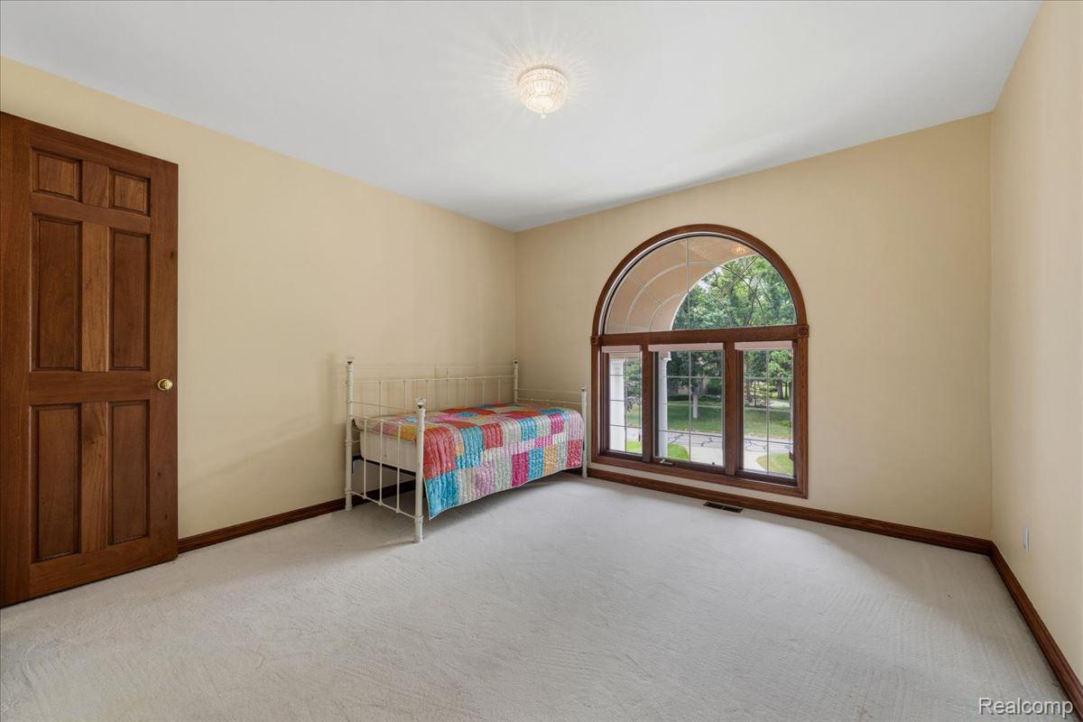 Residential in Commerce Charter Township 2