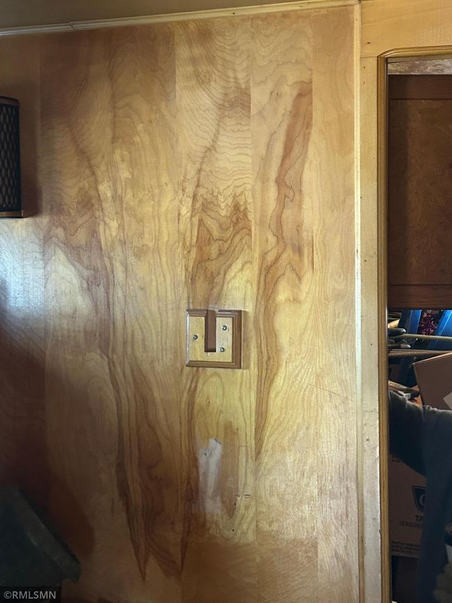 IMG_9397.jpeg Beautiful maple inside mobile home | Image 30