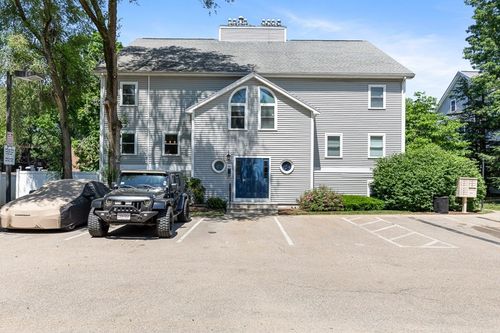 b-45 Harrison St, Boston, MA, 02131-2173 | Card Image