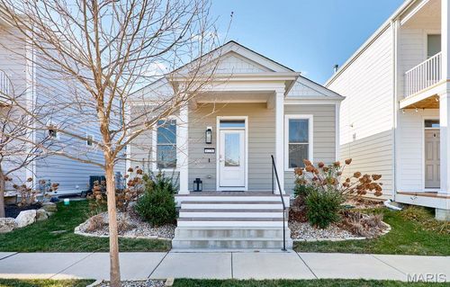 6226 Suntan Dr, Saint Charles, MO, 63301-7410 | Card Image