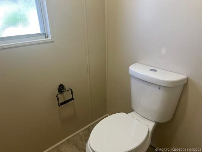 6118 N Joshua Ln, House other with 2 bedrooms, 2 bathrooms and 1 parking in Lantana FL | Image 21