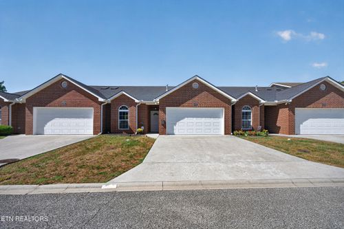1109 Webster Groves Ln, Knoxville, TN, 37909-2379 | Card Image