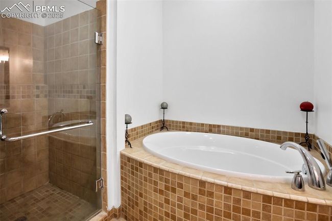 2413 County Rd 403, House other with 4 bedrooms, 3 bathrooms and 3 parking in Florissant CO | Image 17