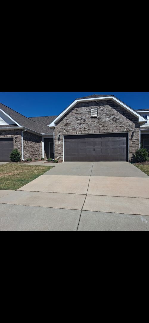12074 Meadow Place Ln, Madison, AL, 35757-5519 | Card Image