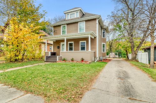 609 3rd Ave S, Moorhead, MN, 56560-2704 | Card Image