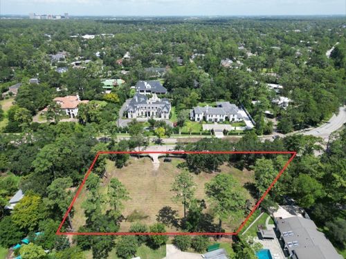 11439 Memorial Dr, Piney Point Village, TX, 77024-7538 | Card Image