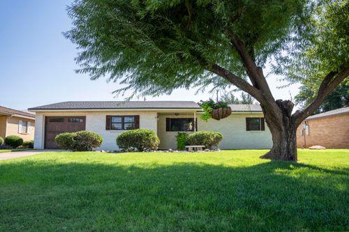 303 Sw 18th St, Seminole, TX, 79360-4015 | Card Image