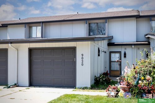 9020 Gary Cir, Omaha, NE, 68138-3577 | Card Image