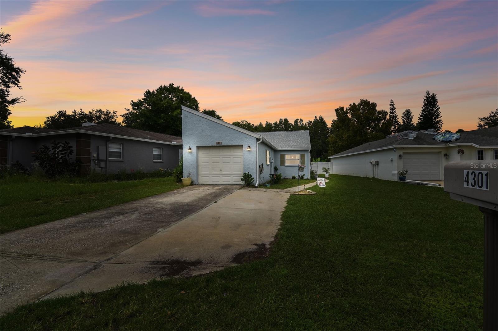 Longshore Dr, Land O Lakes, FL 34639