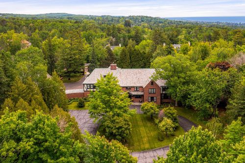 415 N Hawthorne Rd, Duluth, MN, 55812-1541 | Card Image