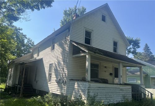 18 Church St, Franklinville, NY, 14737-1002 | Card Image